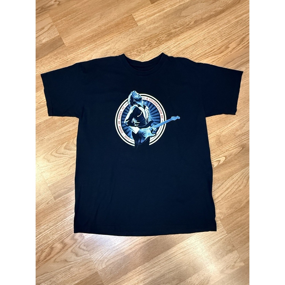 Eric Clapton Tour Tee Black Cotton 2017‎ Concert Graphic Shirt XL Hanes Retro